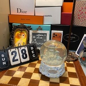 Westland Dreamsicles VTG Snow Globe Music Box “That's What Friends Are For” 1995